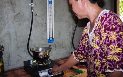 430 rumah tangga di Bali yang sudah menggunakan biogas dan pupuk organik hasil olahan limbah ternak mereka masing-masing melalui Program Biogas Rumah (Biru)